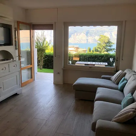 Perla Del - Enchanting View